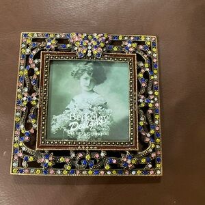 4x4 Butterfly Multi Gem Frame